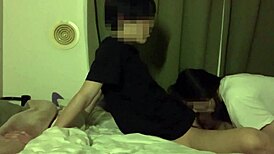 【流出】18歳素人のリアルな性事情 卒業したての初々しいハメ撮りを撮影