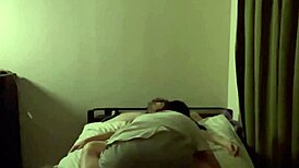 【流出】18歳素人のリアルな性事情 卒業したての初々しいハメ撮りを撮影