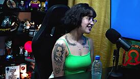 Martina Olivera in podcast, dois reais or mysterious gift?