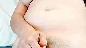 Soy Una Mujer Bastante Cachonda Me Encanta Sentir Esas Pollas Grandes Y Consolador Gigante Meter Hasta El Fondo Y Sentir Un Gran Placer A Chorros