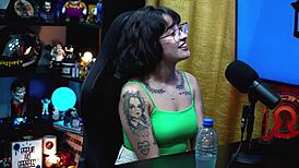 Martina Olivera in podcast, dois reais or mysterious gift?