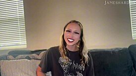 sexy hanah quinn comes over for some naughty therapy 😏