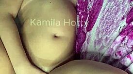 Corninho viu o solteiro gozar dentro da namorada e tbm quis gozar