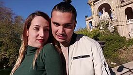 liz flashes in front of her boyfriend