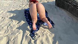 i hired this maid for a blowjob on the beach naked and hidden