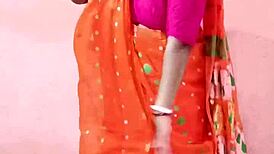 Saree Wearing Brunette Amateurs In Chubby Bbw Curvy Indian Beauty!