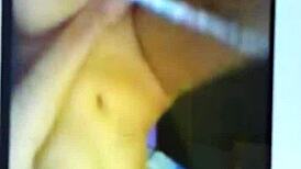 I toying my French fanny on webcam, slutty style