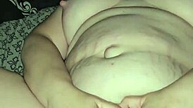 Milf Intensely Plays With Soft Pussy And Cums