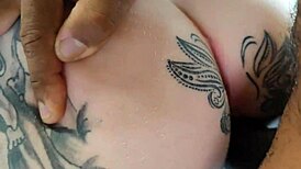 FOMOS TRATADAS IGUAL PUTAS FUDIDAS NO C� E BUCETA!!