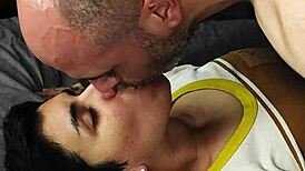 Quickie Facial On The Bed With Short Hair Brunette