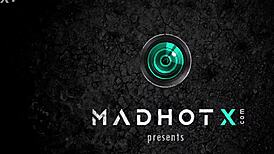 wow incredible bdsm fucking happening in the massage room right now 🔥