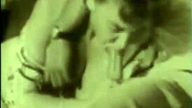 Tajný život vintage starkej chlpatá kunda - tá chlpatá milfka ready na retro jebanie?