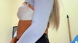 Rica Transexual Tetas Pequeñas Pajeando!