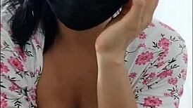 Milf with a beautiful ass dances showing it and showing her big nipples