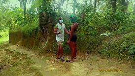 Bush Hot Sex With BBW King's Wife During Village Ritual