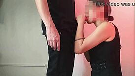 Mi hermanastro pide una mamada despues de la fiesta