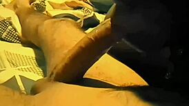 Claudia puta y petera busca pija y pide que la haga trola se lleva una cogida que la deja bien tranquila