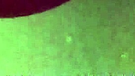 Su coño hinchado tras follada brutal, ¿le metió creampie?