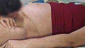 Manželka vydatá sténá ako ju cucá cuckold, skoro ich chytí syn časť 2