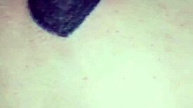 Betaler tatovøren med min røv - glemt pengene!