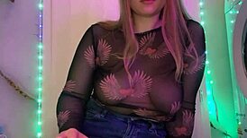 big dildo fucking pussy and cum with monster cock