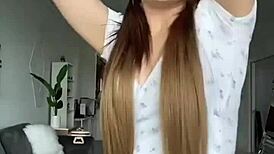 Staryuki Dancing Compilation Showcases Sexy Moves and Rhythms