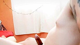 Minha professora me convidou em casa para foder e passar nas aulas