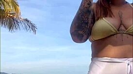 nem percebi que esse shorts est� marcando a minha xota