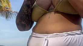 nem percebi que esse shorts est� marcando a minha xota