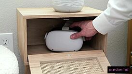 i let my roommates boyfriend use my cunt for his vr game