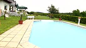 Blonde milf enjoys outdoor czech anal fisting during yoga session