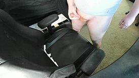 ginger explodes huge cum 😲