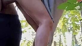 Želim igrati jezikom po tvom tvrdom kurcu da izvučem vruće mlijeko