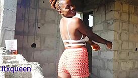 Itxqueen features switcock in a scene