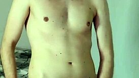 نسخة هاتف ذكي 9:16 استمناء ونيك على كاميرا مع وجه 49 😏