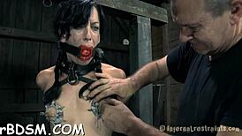 Slave hottie punished in bondage with drawings