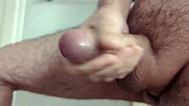 It's a good day for a quick homemade cumshot