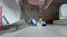 geiles pissen in der dusche