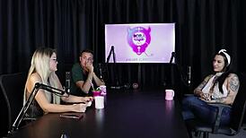 gosta de fazer um boquete babado teve o gang bang reverso j� realizou quase todos os fetiches e adora invers�o - lexi mallet sheer red