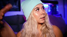 Adoro chupar pau como uma puta safada 18+ pros meus fãs