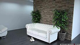 wendy moon is posing totally naked in front of a photograper