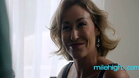 Ricky Ti Insegno la Differenza tra Ragazze College e Vere Donne