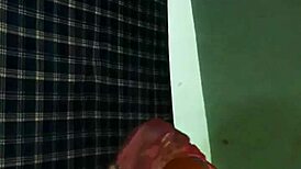 Hot Mujra Dance in Saree by Shemale Performer