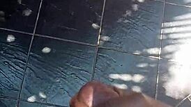 i'm stroking my dick outside in the open air