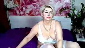 Stepmom dirty talks two cocks in mouth 😈