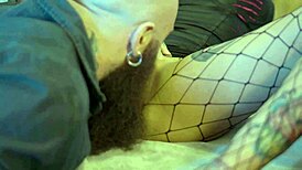 tattooed rocker fucks his girlfriend hard in the ass 😈