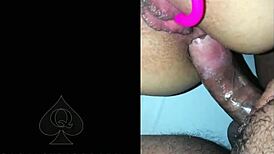 Amigo Brincando Com O C� De Minha Esposa E Metendo Brinquedo Na Buceta