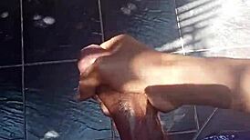 i'm stroking my dick outside in the open air