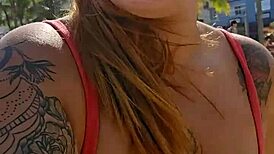 Estou Gravando Vídeo Na Praia E Provocar Os Machos