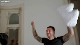 Amateurs Explore Squirting During First Time Group Activity